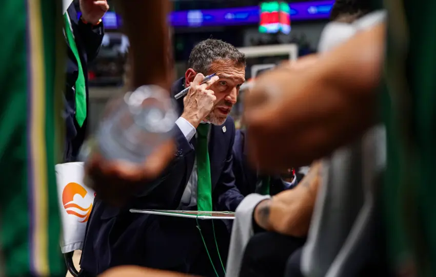 Ibon Navarro, tras la victoria: "Cuando no puedes por lo civil, pues por lo criminal"