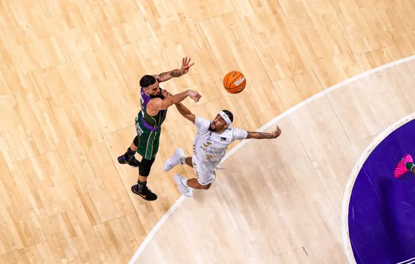 El Carpena disfruta de Duarte: 23 puntos y liderazgo ante el Burgos