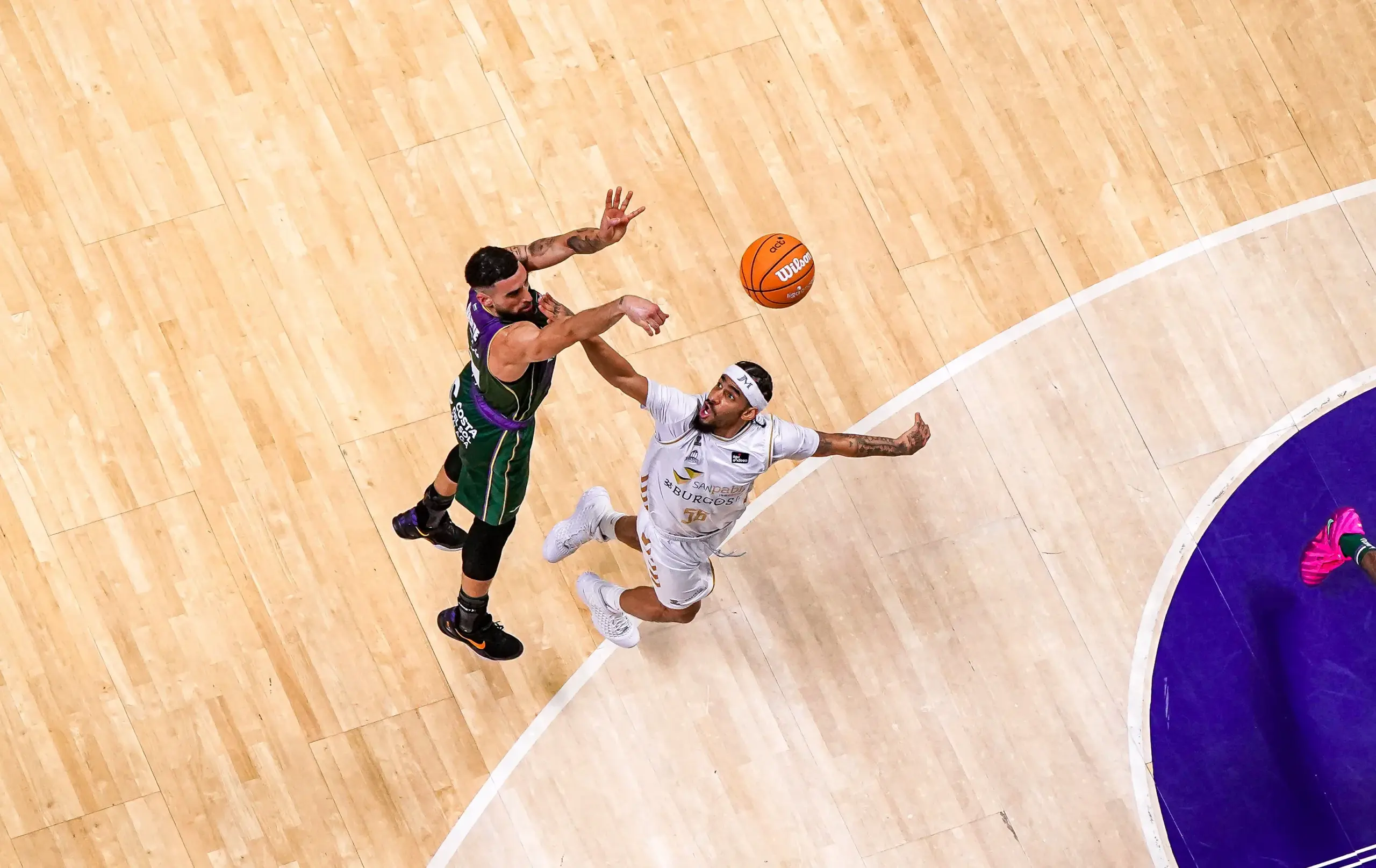 El Carpena disfruta de Duarte: 23 puntos y liderazgo ante el Burgos