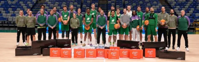 UNICAJA JAMÓN FAMADESA