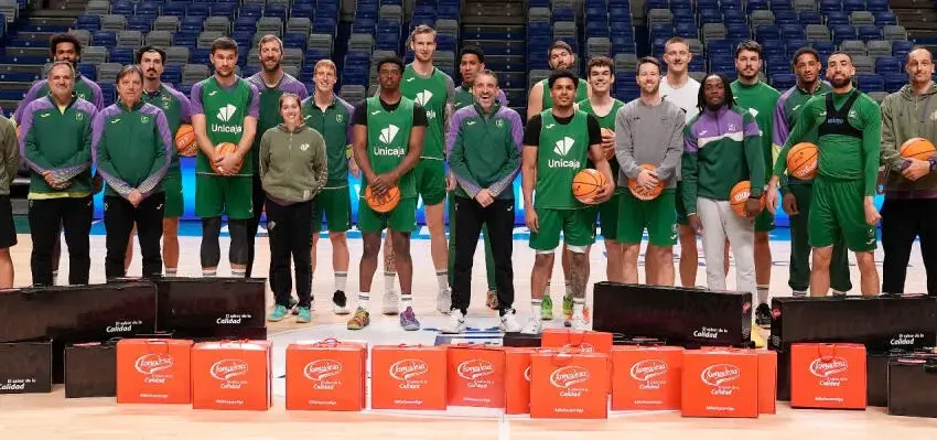 UNICAJA JAMÓN FAMADESA