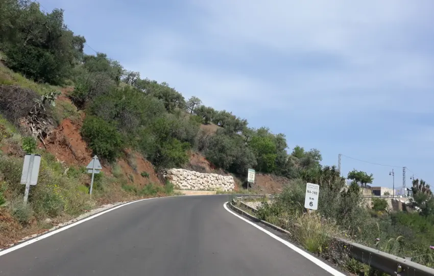 CARRETERA BENAMARGOSA CÚTAR 1