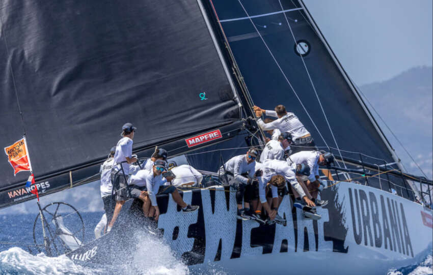 castaner yacht competicion 2