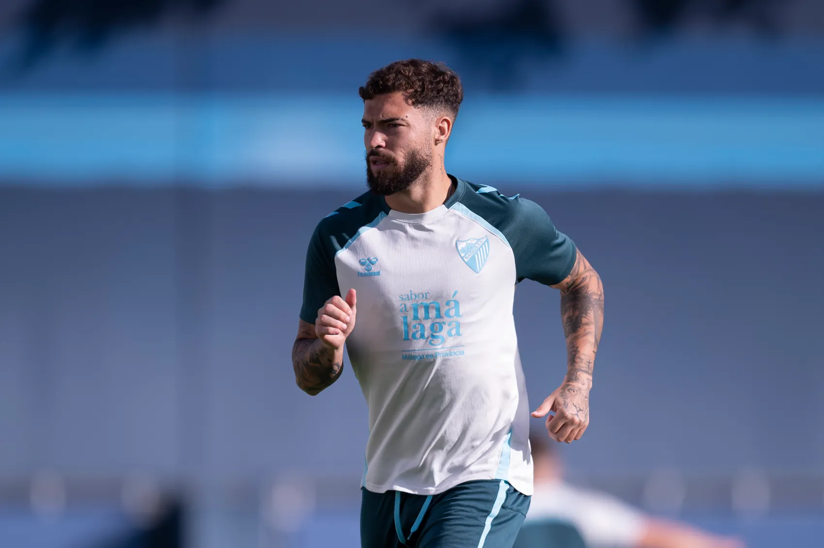 Funes recupera a sus dos laterales izquierdos: Dani Sánchez y Víctor García