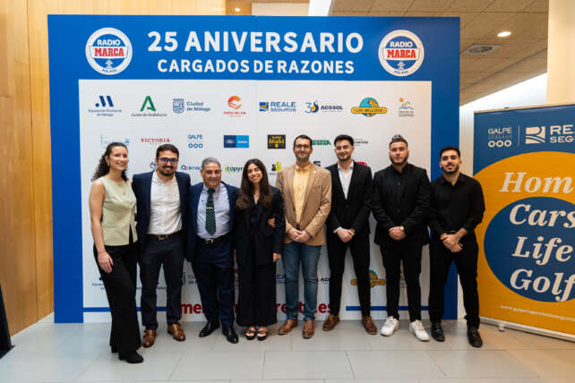 foto equipo radio marca malaga