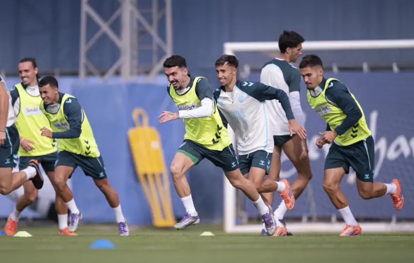 Dos bajas muy sensibles para Funes en el último entrenamiento previo al Cádiz CF