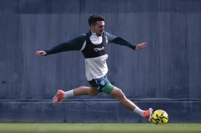 Joaquín y Dani Lorenzo superan el virus y se apuntan al partido ante el Zaragoza