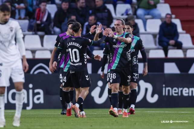 Este es el resumen del triunfo del Málaga CF en Albacete para cortar la mala racha a domicilio
