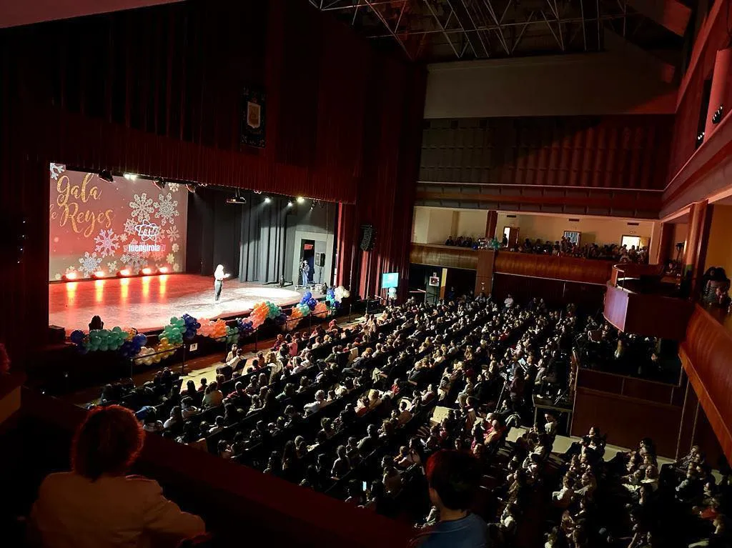 PALACIO DE LA PAZ FUENGIROLA