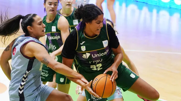 El Unicaja Mijas cae en Los Guindos tras 265 días invicto en casa