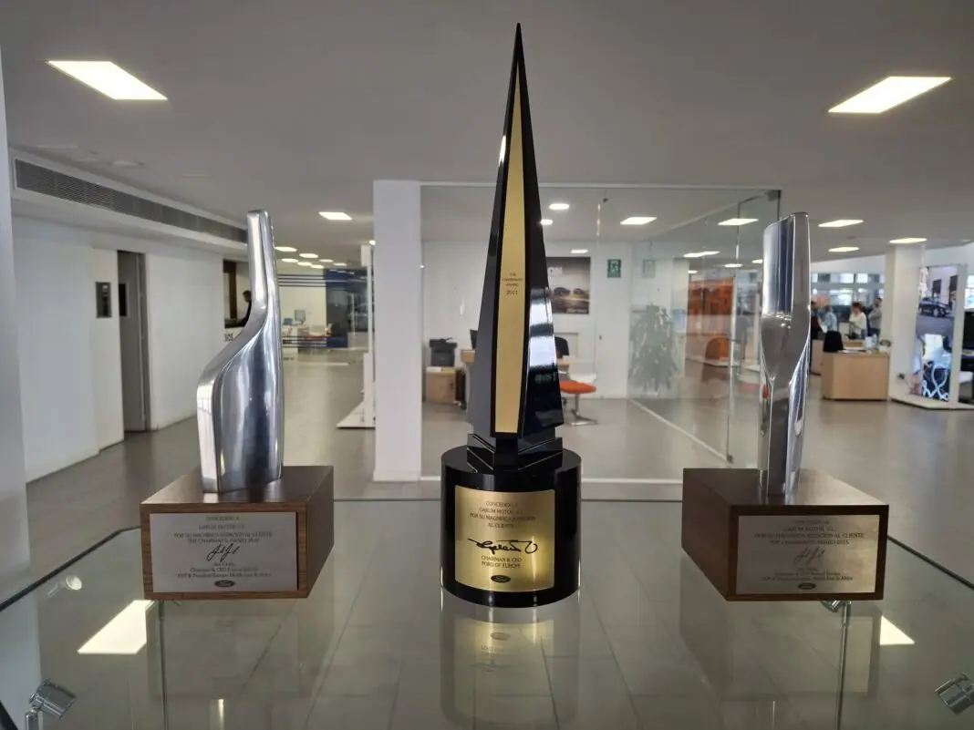 Ford Autovisa recibe a la Asociación Nena Paine: "Hemos recaudado 5.040 euros. Es muy gratificante colaborar con asociaciones así" 2 7