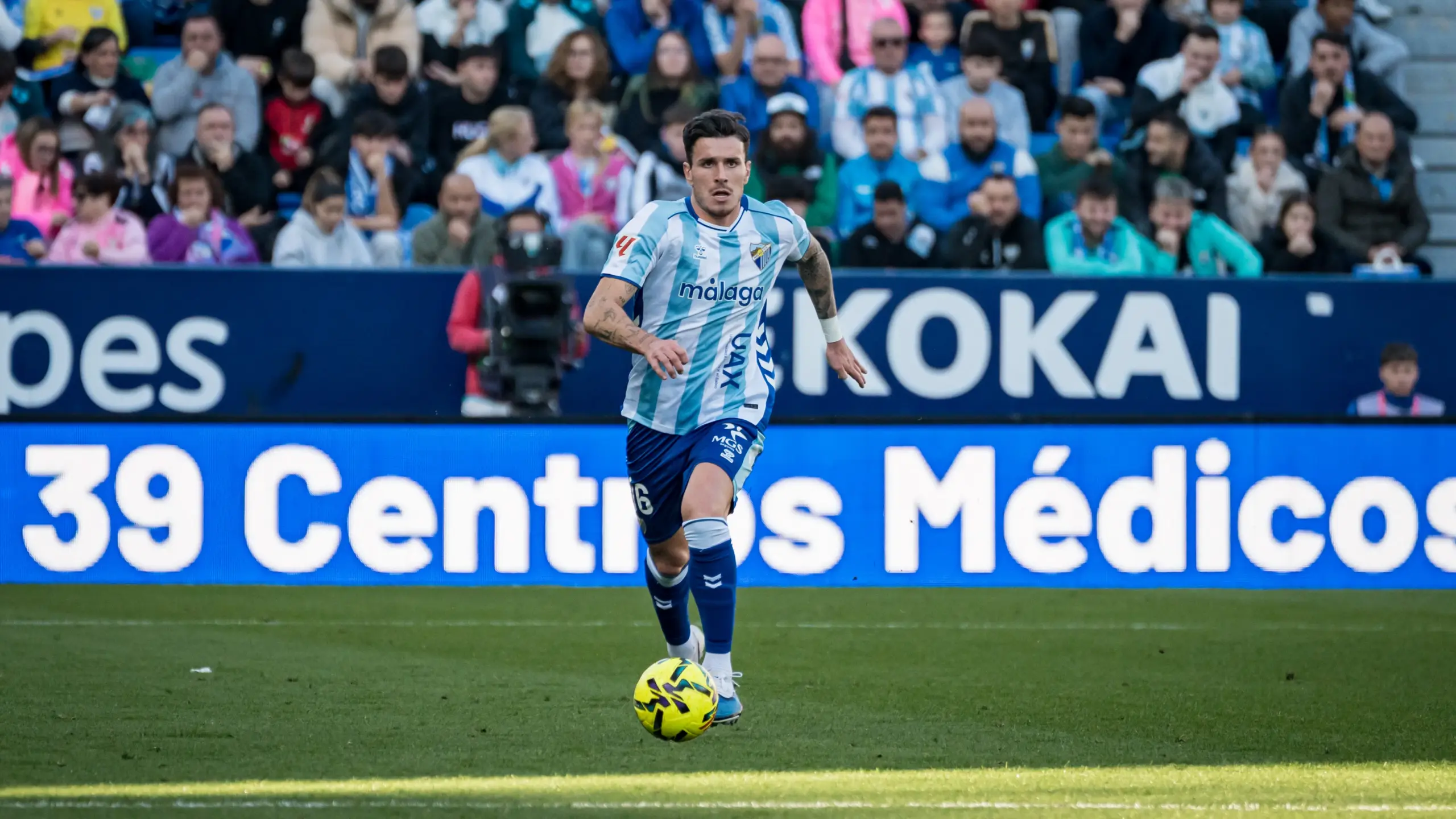 Murillo vuelve a asentarse en el once