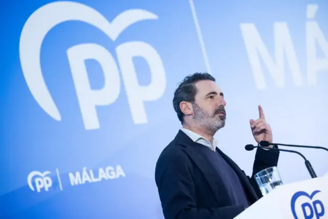 Carmona imagen Abandono Red Ferroviaria 28 enero 2026 11zon