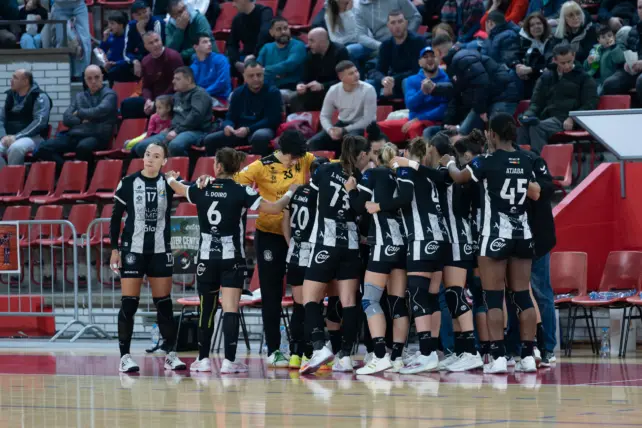 EHFCUPLast16 ZorkBor437 11zon