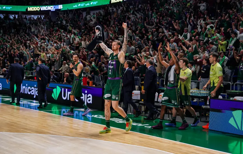 ÉPICA VICTORIA Y ENSAYO MUY SERIO PARA LA COPA