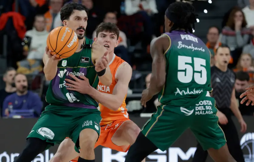 ESTE ES EL 1X1 Y LAS NOTAS DEL VALENCIA BASKET VS UNICAJA