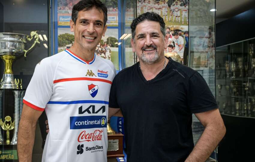 Roque Santa Cruz firma por un nuevo equipo... ¡a sus 44 años!