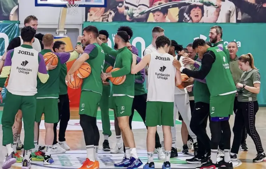 UCAM y calculadora: el camino del Unicaja para ser cabeza de serie