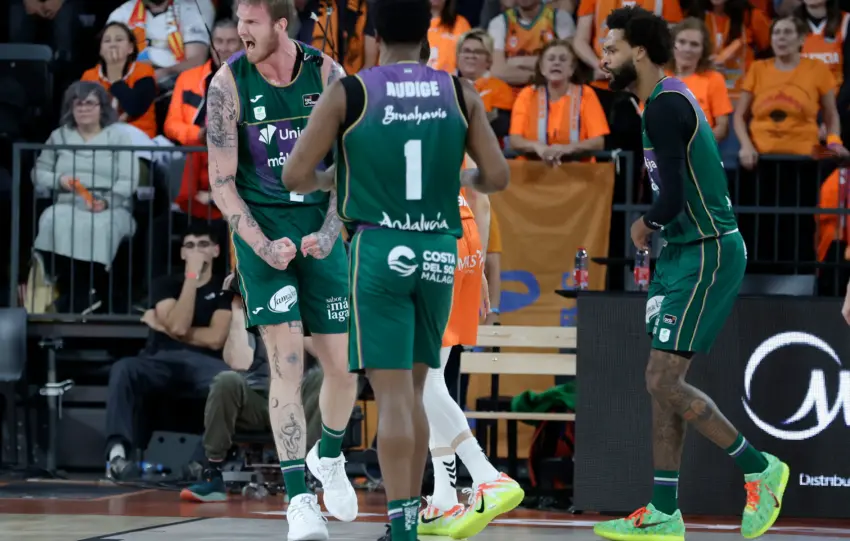 LAS CLAVES DE LA VICTORIA DEL UNICAJA EN EL ROIG ARENA