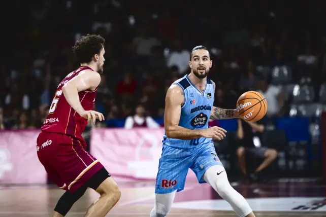 Francis Alonso, protagonista en una cita de reencuentros