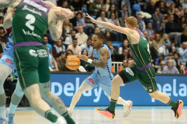 CRÓNICA | Una noche inadmisible del Unicaja en Lugo