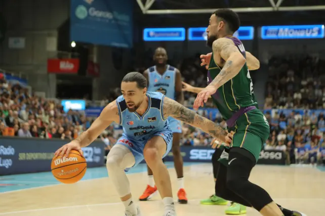 Este es el resumen de la derrota cajista en el Pazo