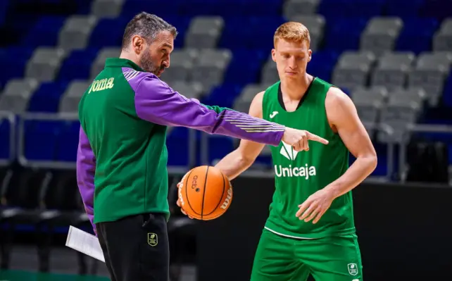 TILLIE KALINOSKI SERIAS DUDAS Y CON ATENCIÓN A DJEDOVIC BARREIRO Y ALBERTO DÍAZ