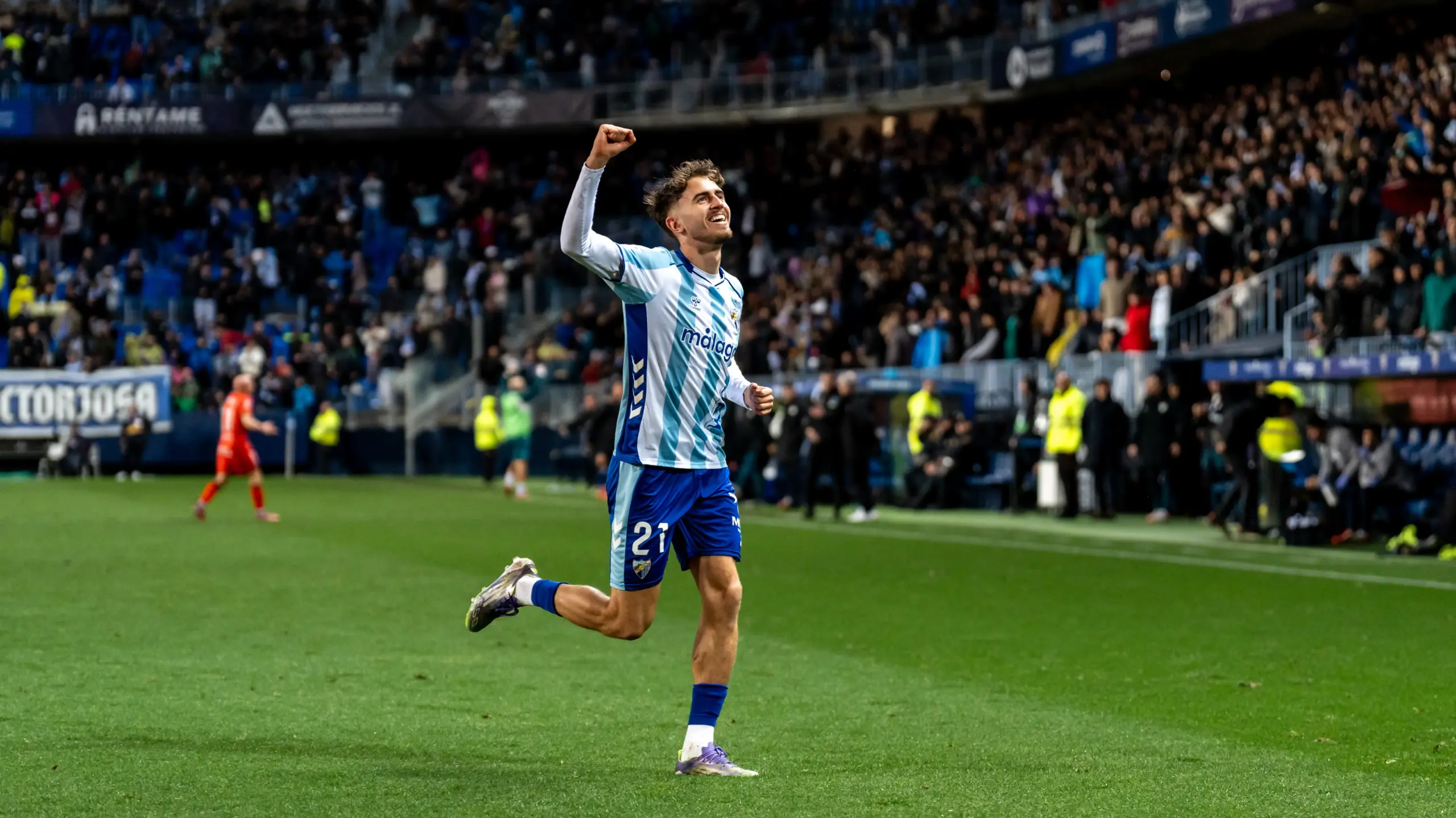 El Málaga CF regatea a medias el Virus FIFA: Niño y Ochoa, los únicos convocados nacionales