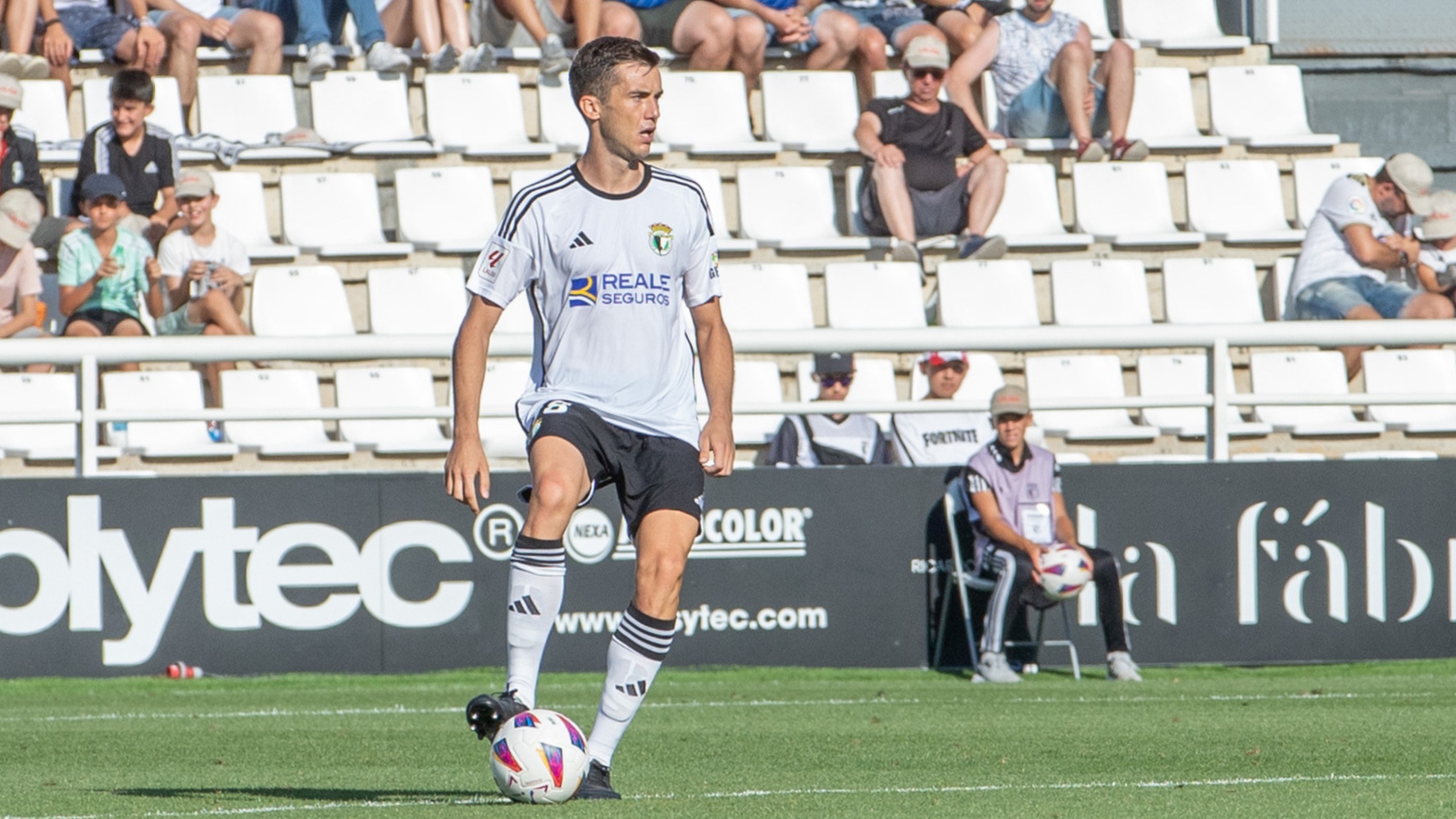 China debilita al Burgos antes del choque en La Rosaleda