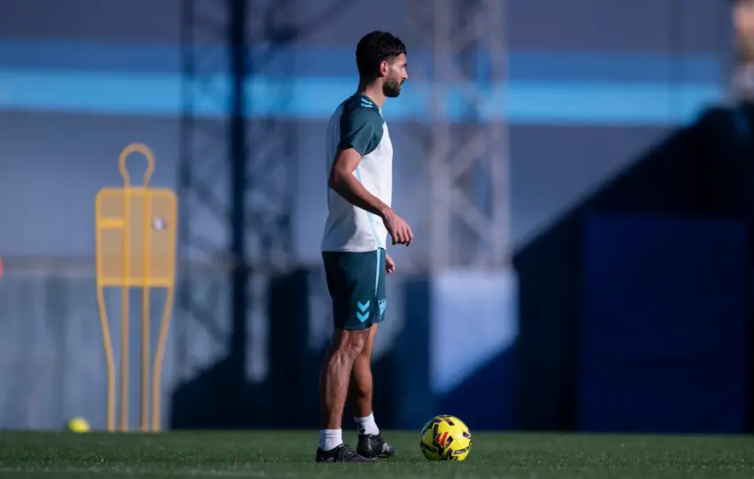 Einar Galilea, mínimo un mes de baja