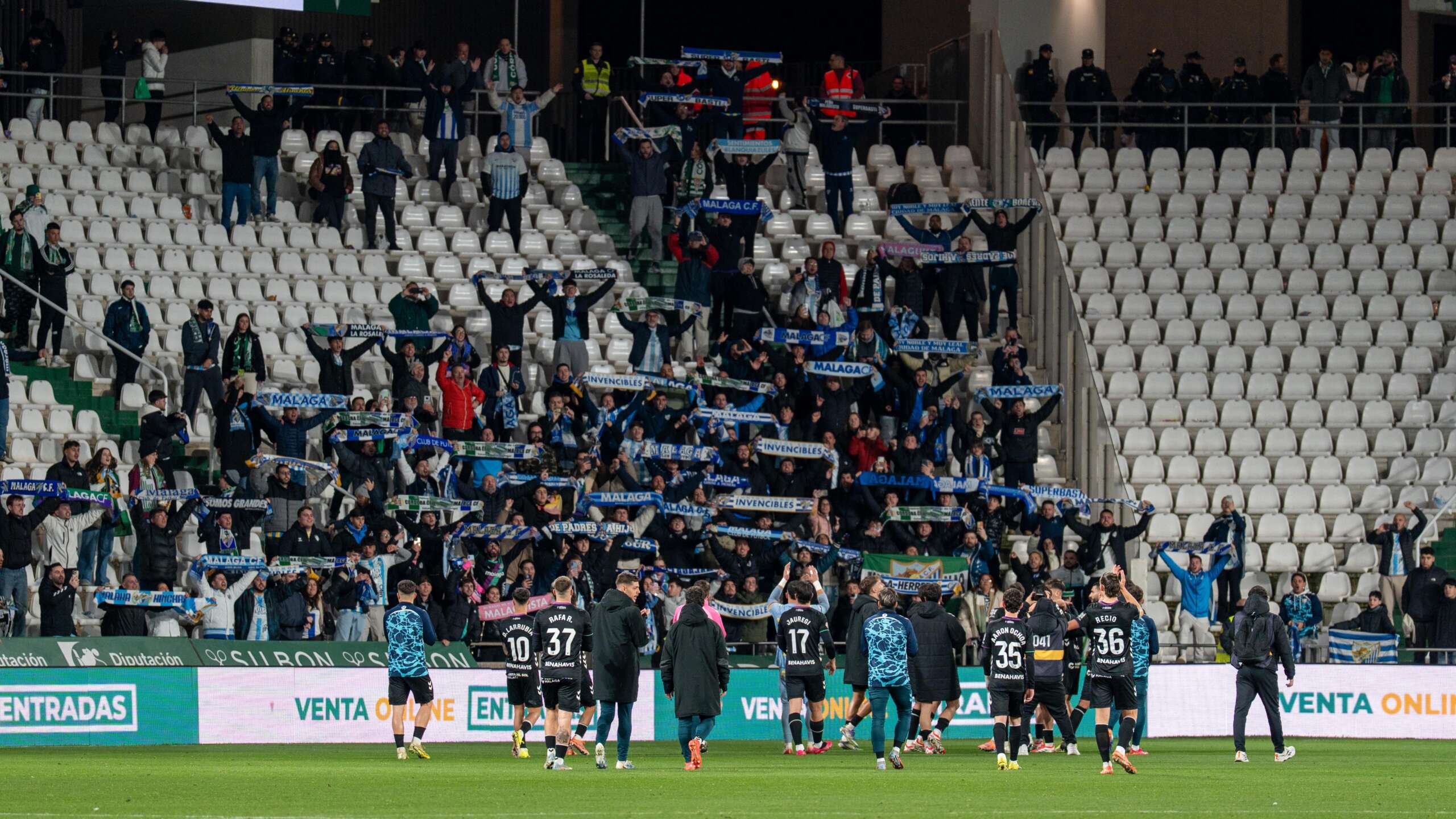 CRÓNICA | Manita de victorias para asaltar Córdoba y el playoff