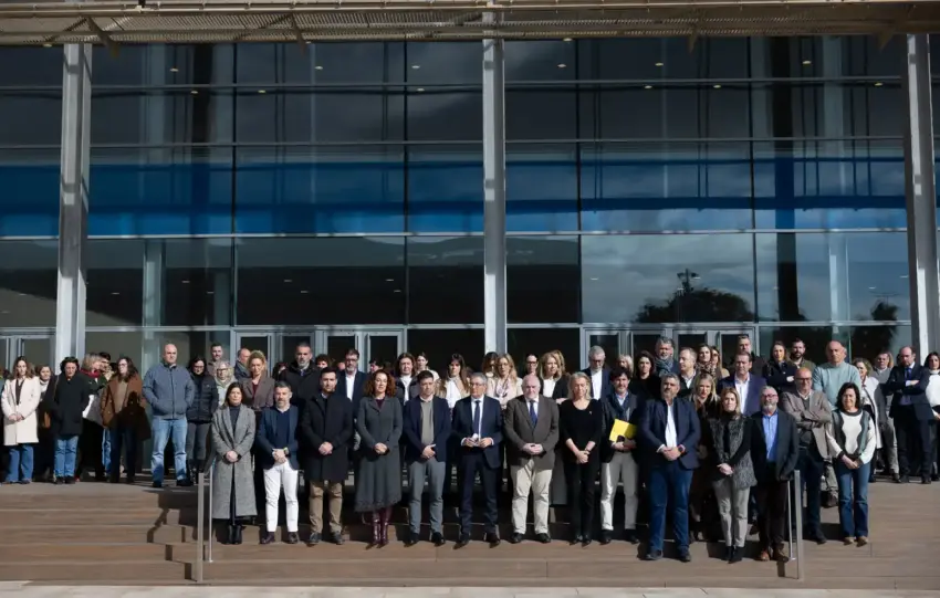 minuto silencio diputacion.jpg 1