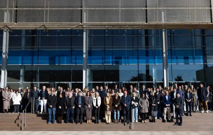 minuto silencio diputacion.jpg