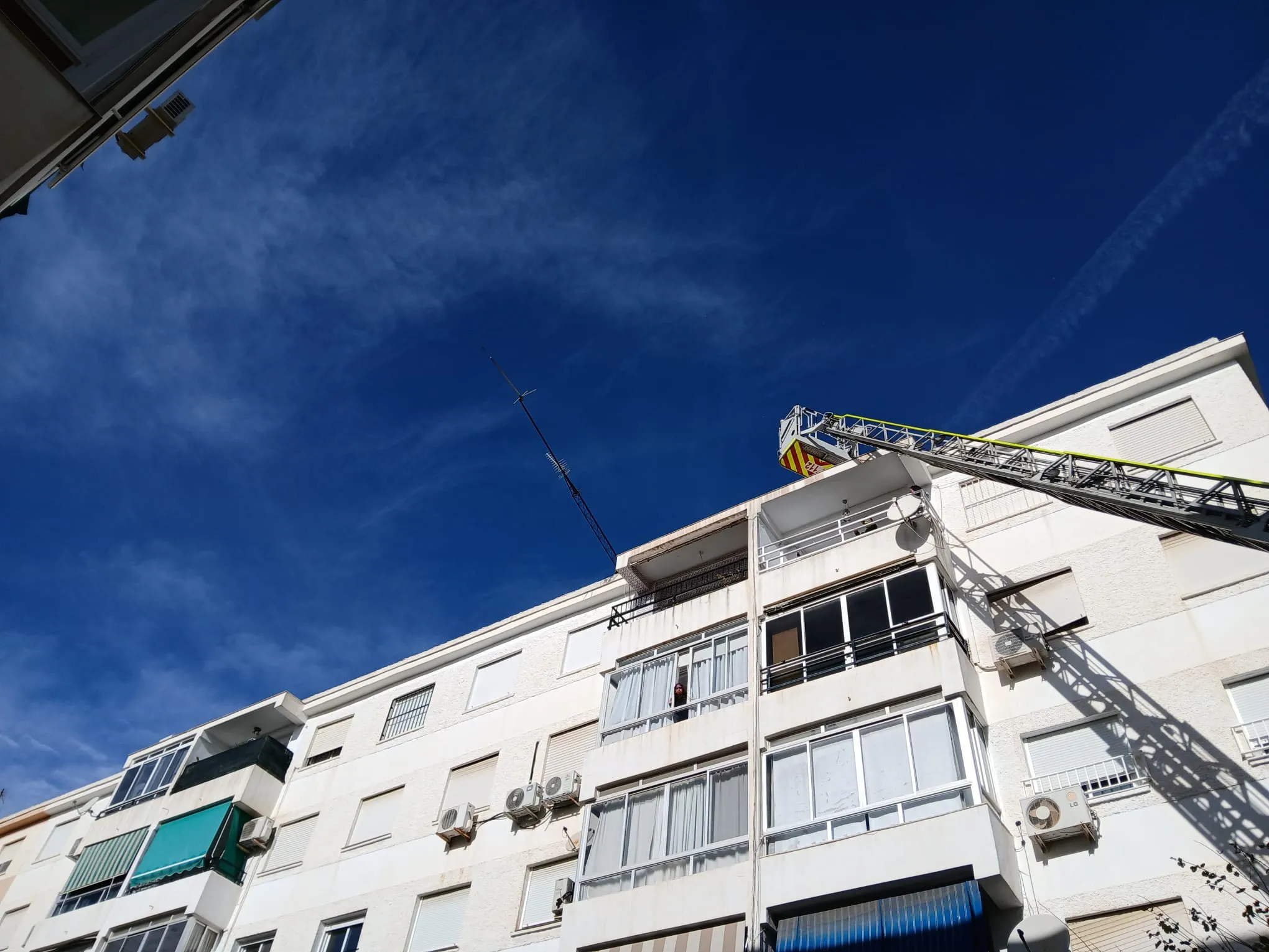 Radio Marca 36 1 - FUERTES RACHAS DE VIENTO BENALMADENA