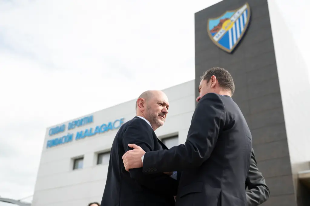 1 VISITA LOUZAN A LA CIUDAD DEPORTIVA DEL MALAGA CF