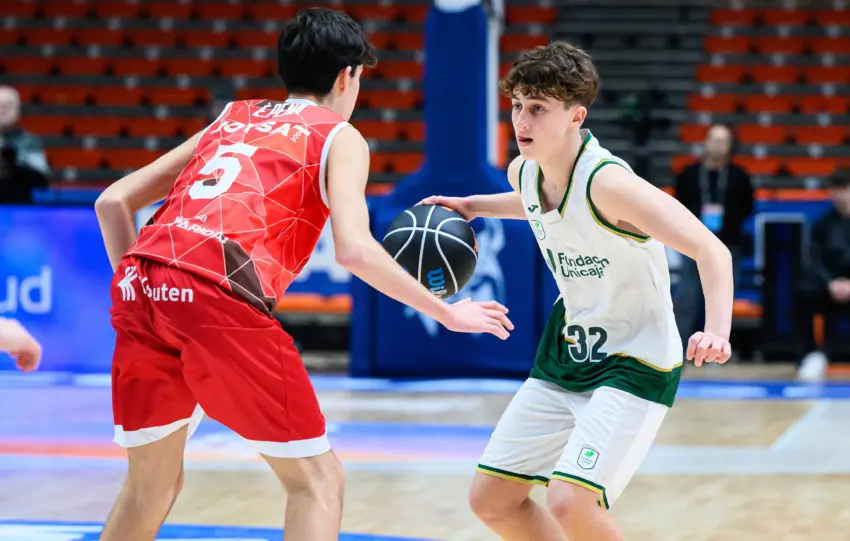 12 - UNICAJA LUCHARÁ POR LA QUINTA PLAZA DE LA MINICOPA
