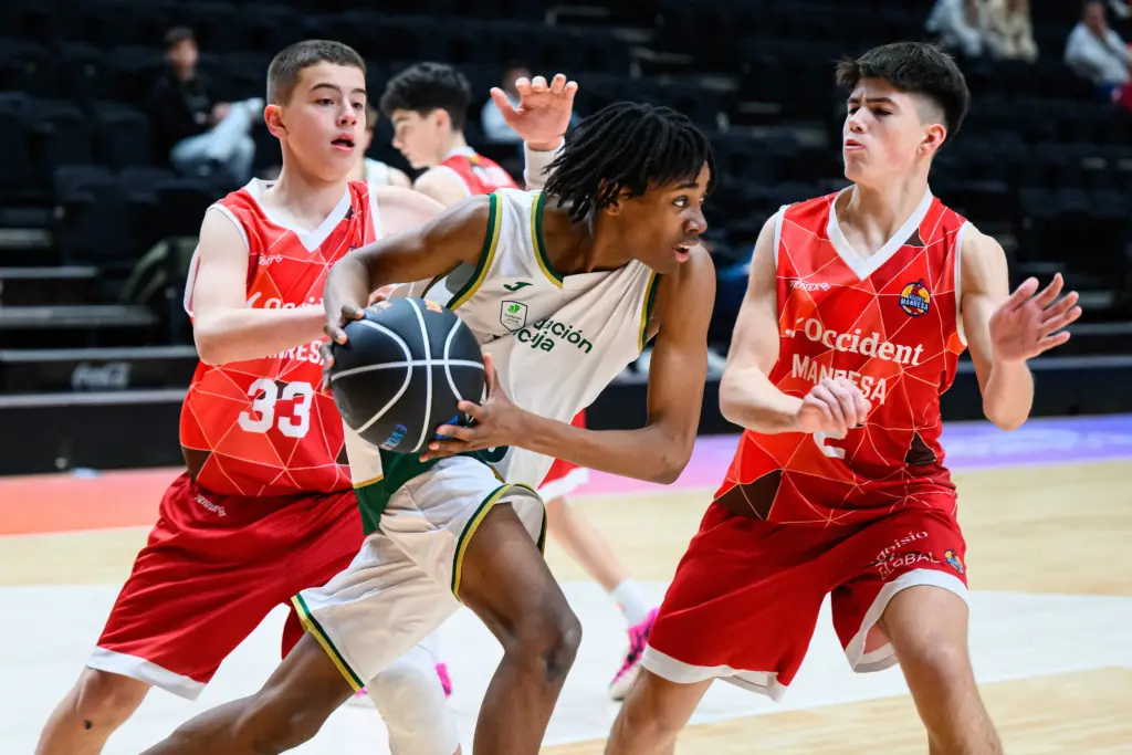 13 UNICAJA LUCHARA POR LA QUINTA PLAZA DE LA MINICOPA