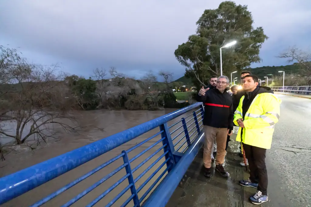3 SALADO VISITA LAS ZONAS AFECTADAS POR LEONARDO