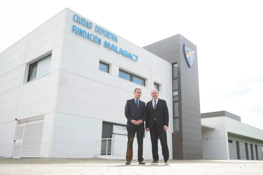 3 VISITA LOUZAN A LA CIUDAD DEPORTIVA DEL MALAGA CF