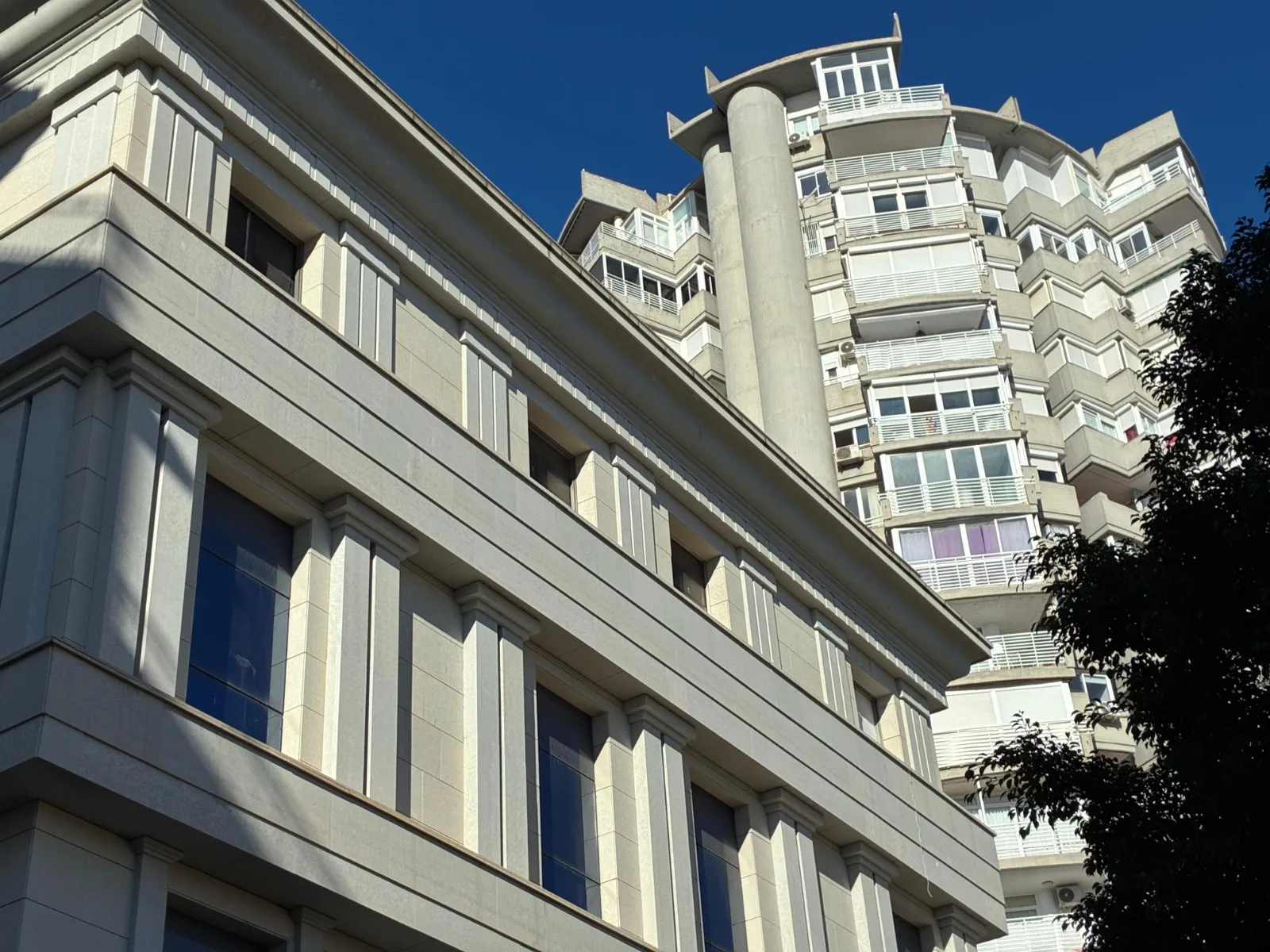 5 - PABLO PICASSO CENTRO UNIVERSITARIO TORREMOLINOS