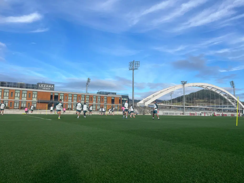 8 EL MALAGA EN LEZAMA