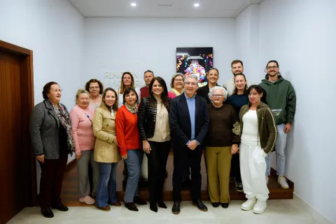 Alcalde concejales y colectivos.jpeg