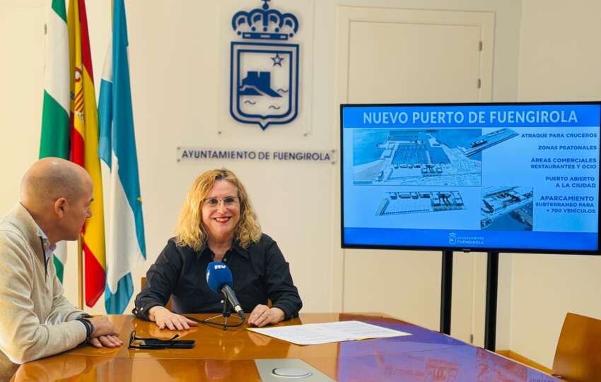Ana Mula informa de los avances en la tramitacion del nuevo puerto de Fuengirola