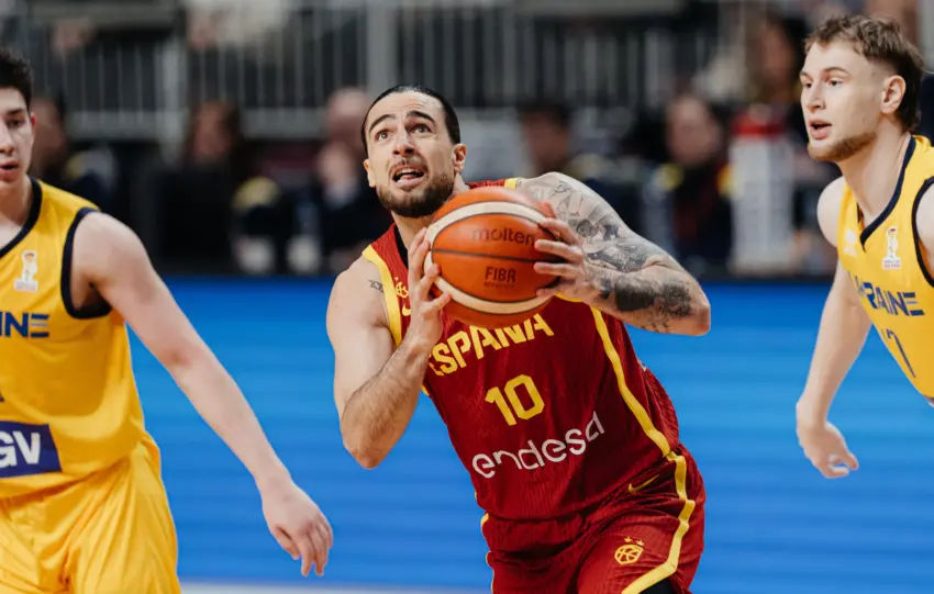 FRANCIS ALONSO APORTA 7 PUNTOS EN LA VICTORIA DE ESPAÑA ANTE UCRANIA