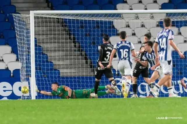 Gol Malaga CF Real Sociedad B Herrero