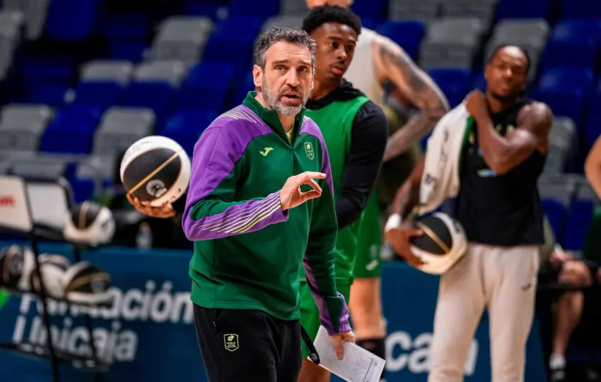 IBON NAVARRO Y EL REPASO A LA ENFERMERÍA ANTES DE LA COPA ACB