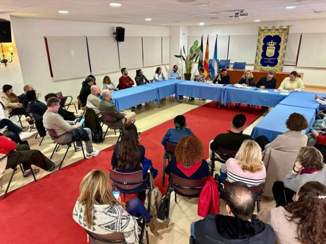 Imagen de la Mesa del Comercio y la Hosteleria