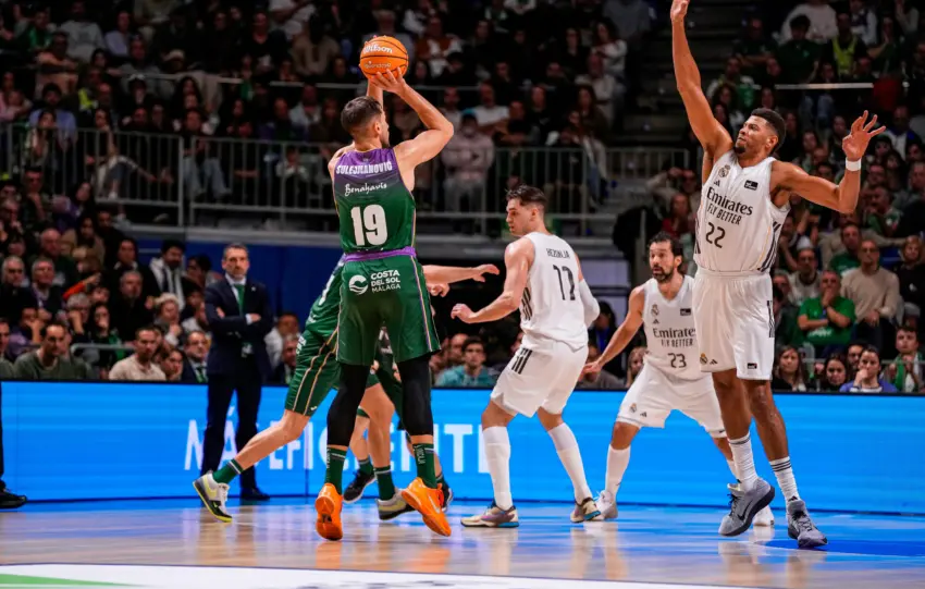 NOTAS Y 1X1 DEL UNICAJA ANTE EL REAL MADRID