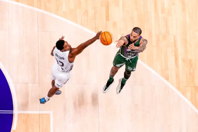 RESUMEN DEL UNICAJA 92-96 REAL MADRID