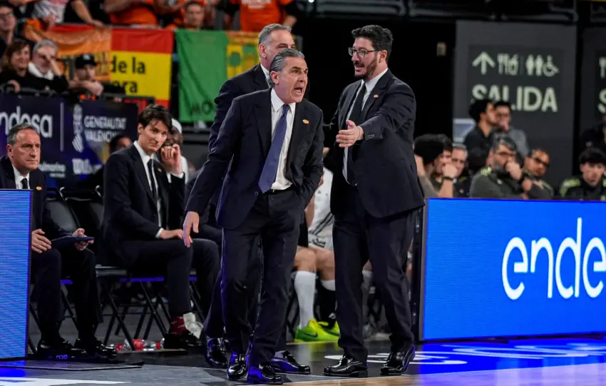 SCARIOLO HASTA EL RABO TODO ES TORO